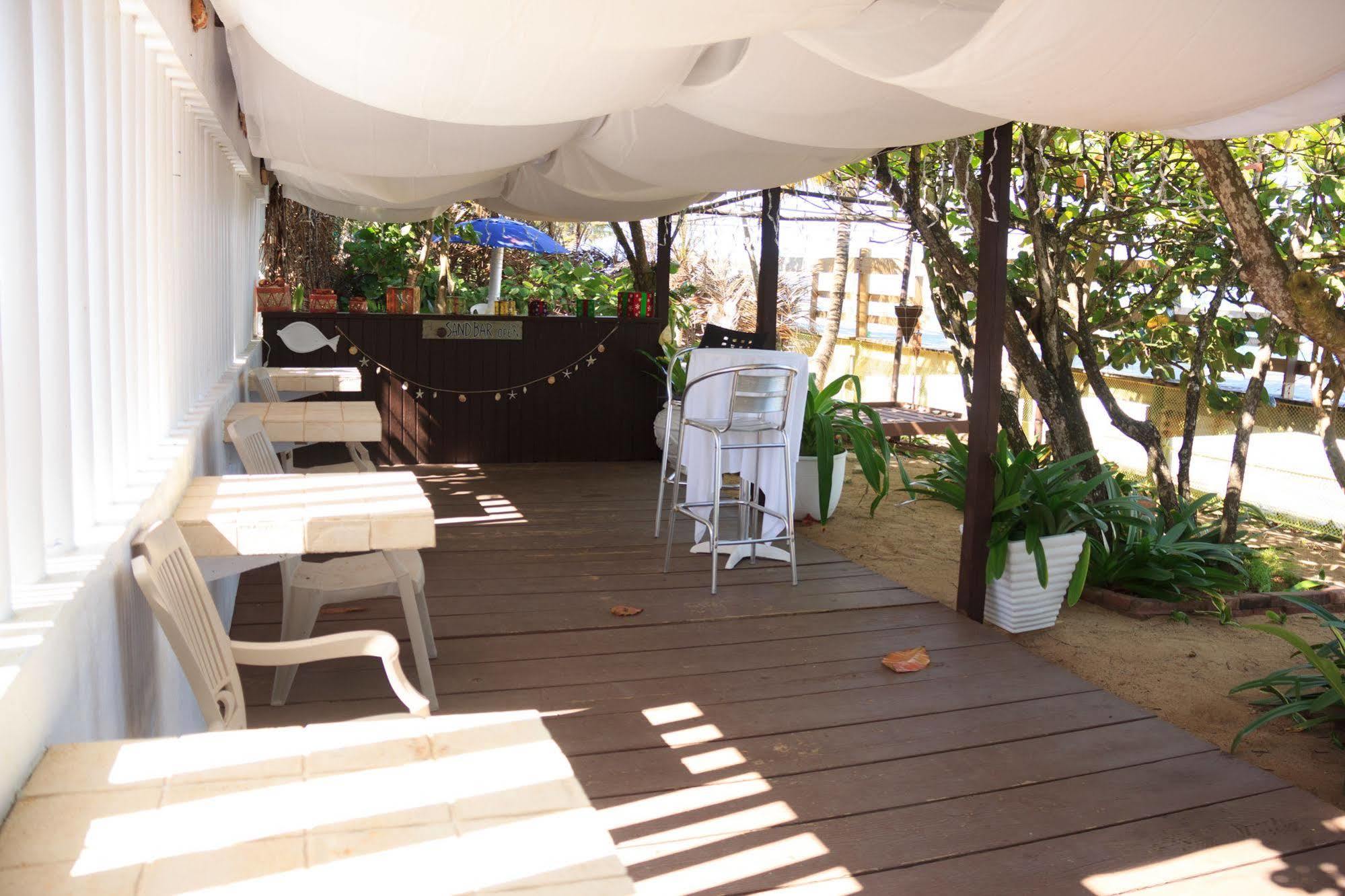 The Beach Guesthouse Pinones Zewnętrze zdjęcie