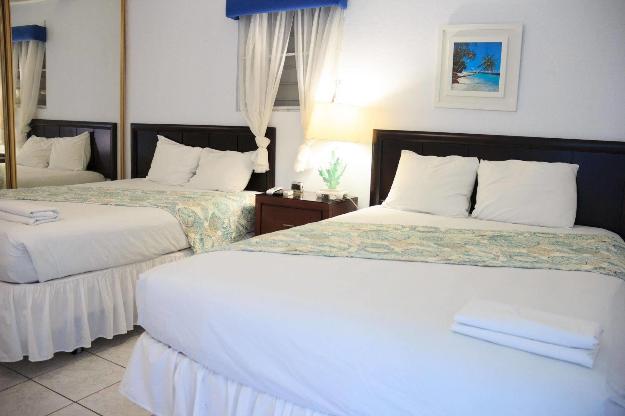 The Beach Guesthouse Pinones Zewnętrze zdjęcie